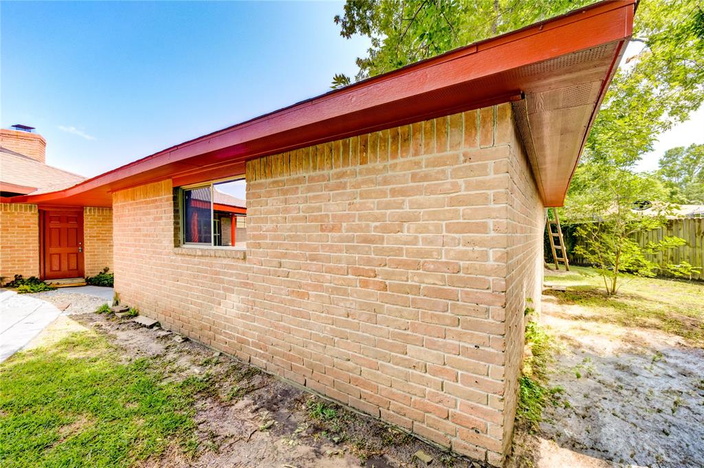 4430 Peridot Lane, Friendswood, Texas image 46