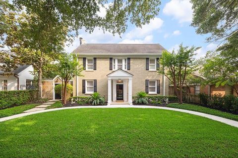 Single Family Residence in Houston TX 2131 Bolsover Street.jpg