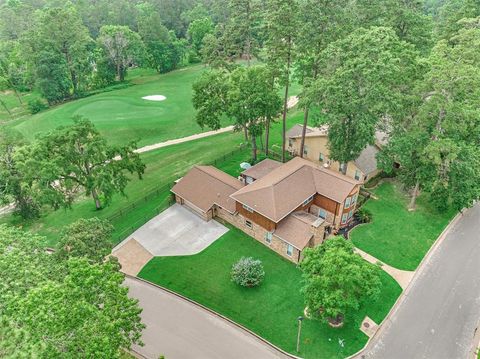 660 Hillcrest Drive Huntsville TX 77340