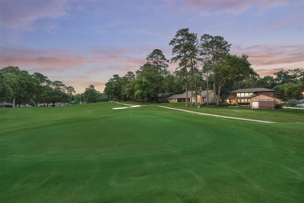 660 Hillcrest Drive, Huntsville, Texas image 2
