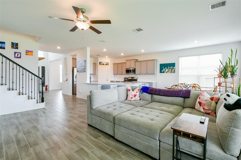 Rosharon, Texas 77583, United States, 4 Bedrooms Bedrooms, ,4 BathroomsBathrooms,Residential,Active,169158