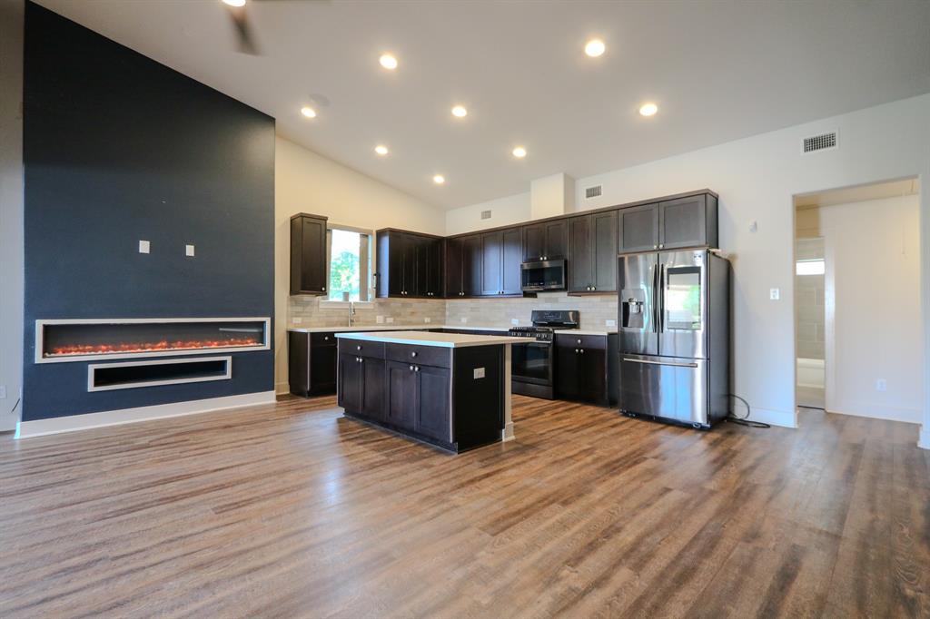 13257 Bridgeview Lane