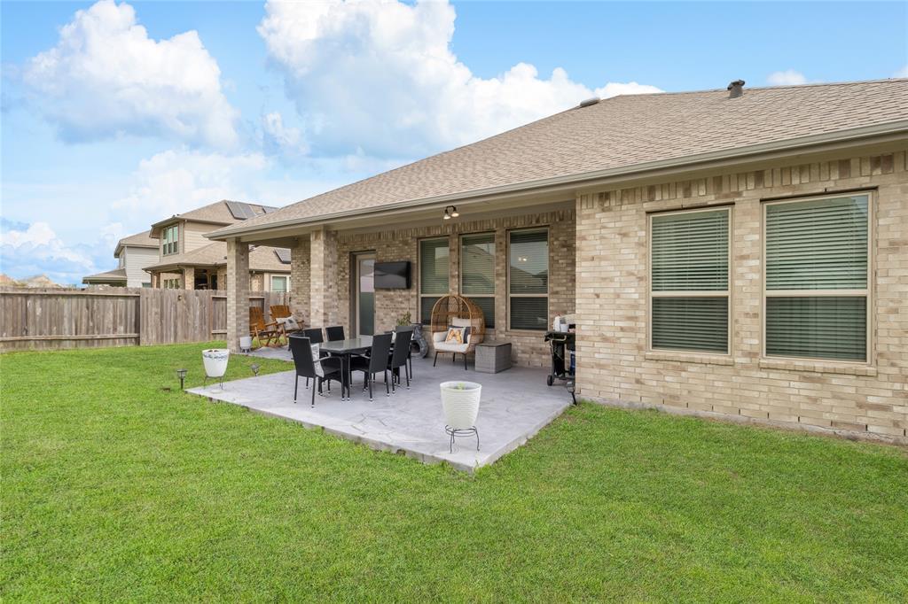 2402 Madera Landing Lane, Richmond, Texas image 27