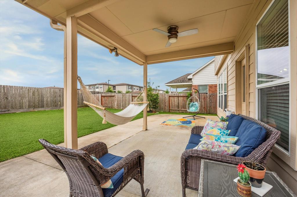 2819 Empire Oaks Lane, Katy, Texas image 22
