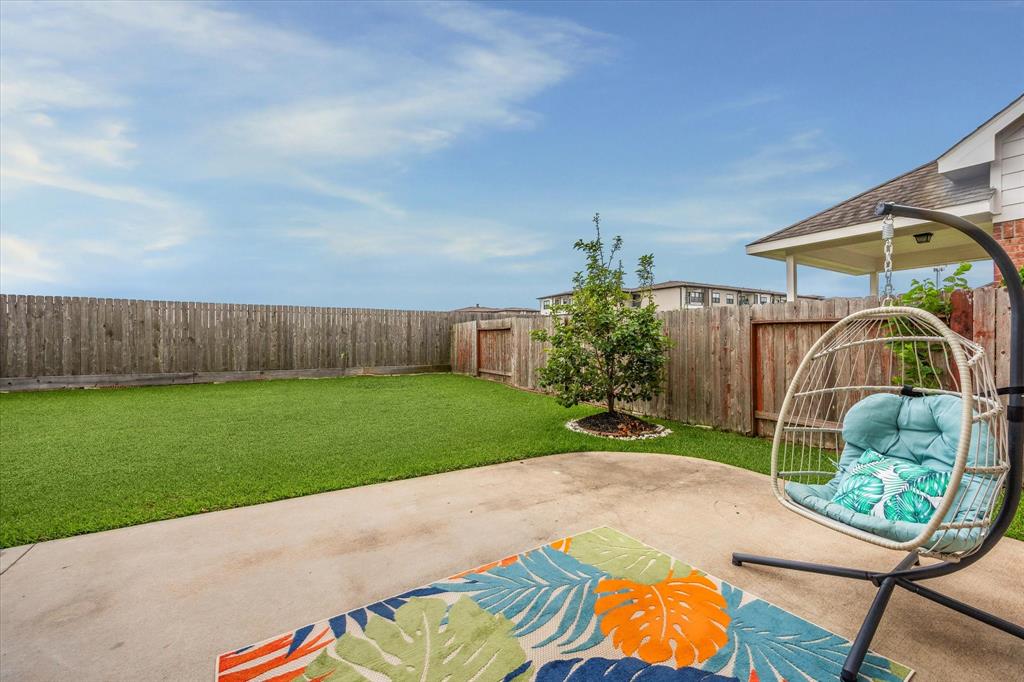 2819 Empire Oaks Lane, Katy, Texas image 24