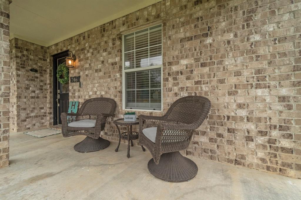 746 E Lake Drive, Livingston, Texas image 3