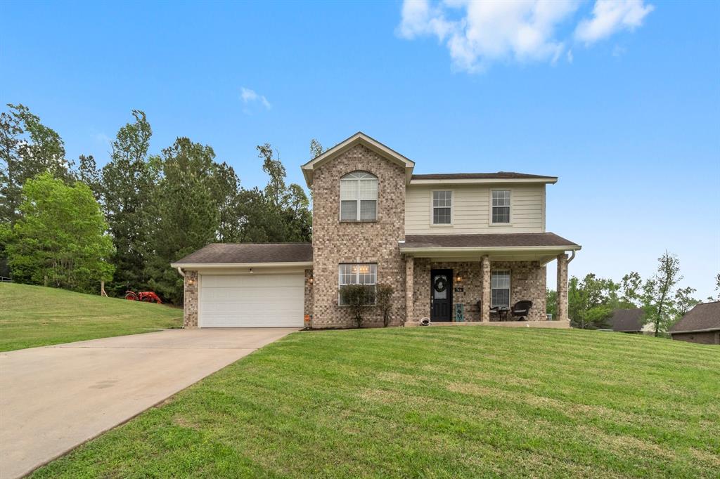 746 E Lake Drive, Livingston, Texas image 1
