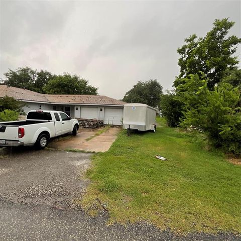 A home in Groves