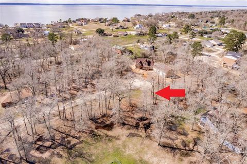 Photo of 22 Bending Oaks Lane, Livingston, TX 77351 (MLS # 71376363)