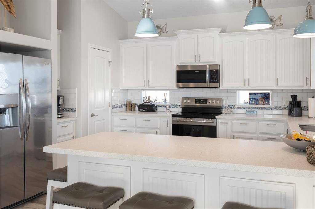1286 Lagoon Drive