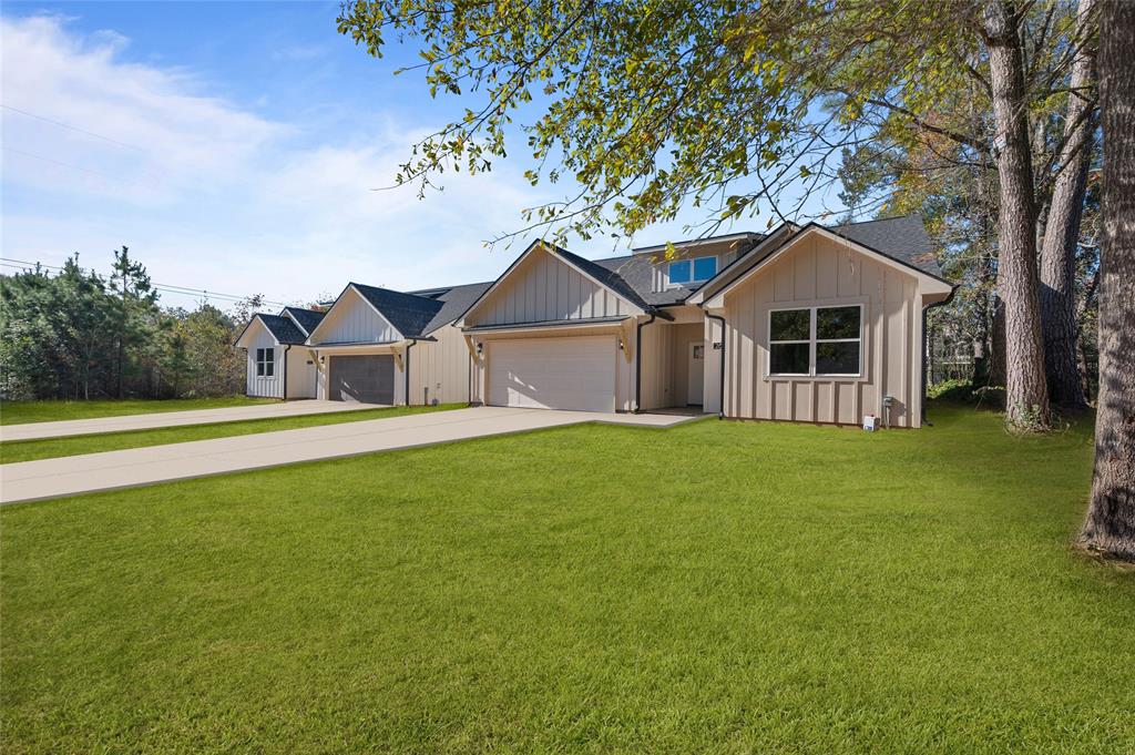 28411 Champion Oaks Drive, Magnolia, Texas image 31