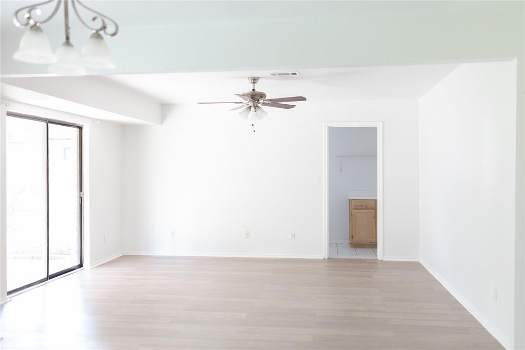3202 Hemingway Drive