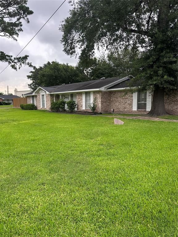 6646 Bayou View Drive