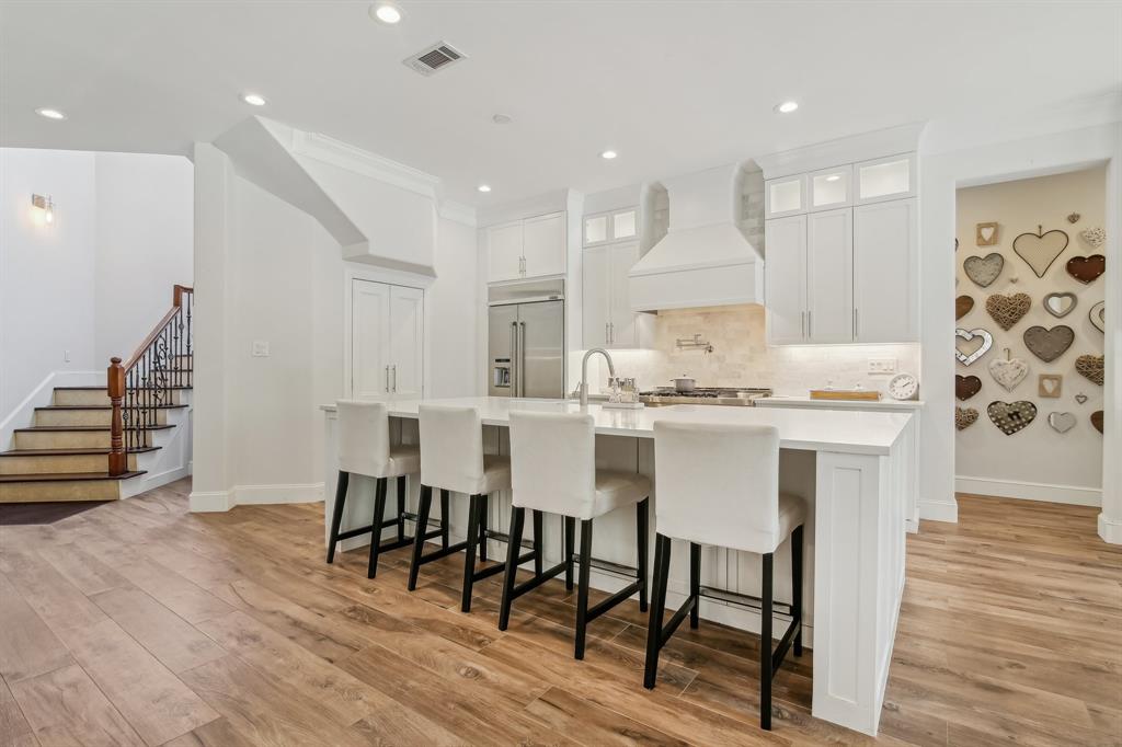 10919 Clubhouse Circle, Magnolia, Texas image 15