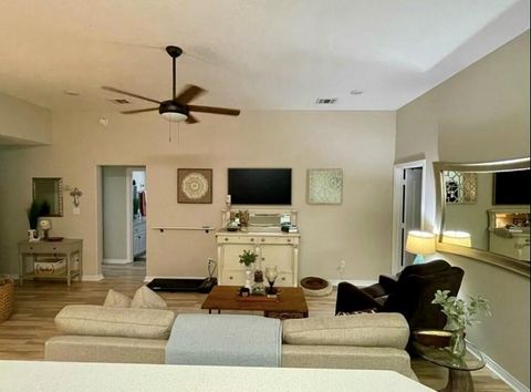 A home in Willis
