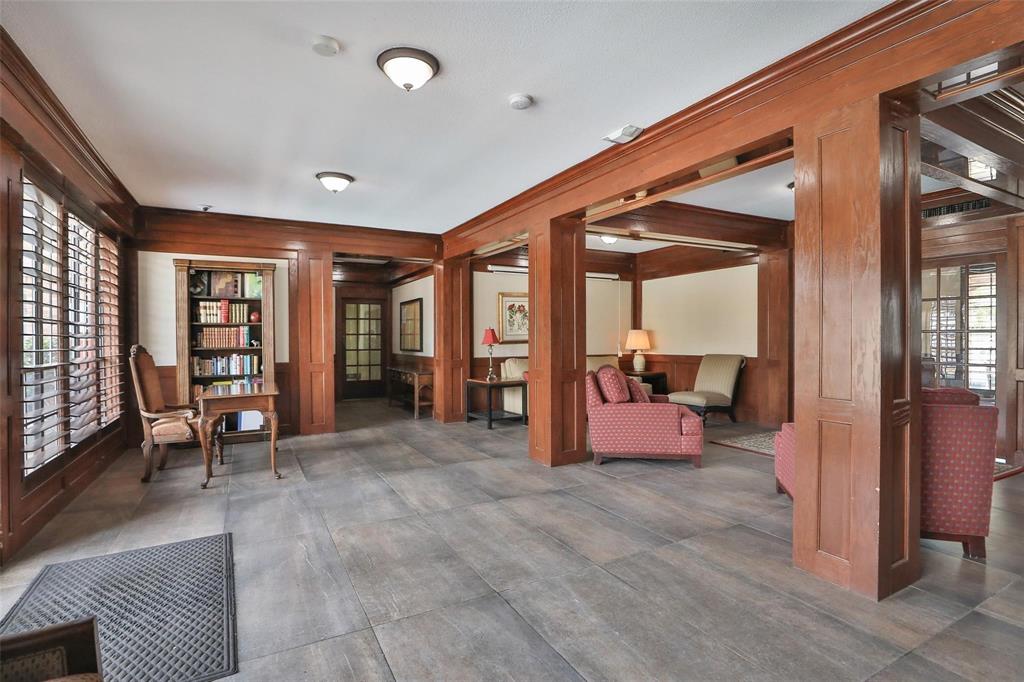 2400 N Braeswood Boulevard #106, Houston, Texas image 29