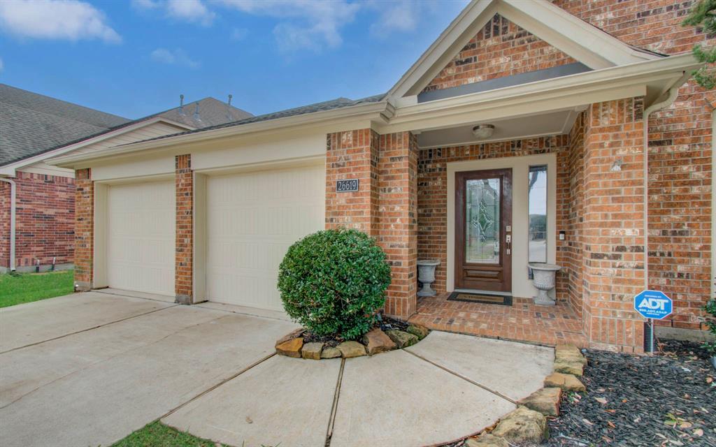 26619 Becker Pines Lane, Katy, Texas image 5