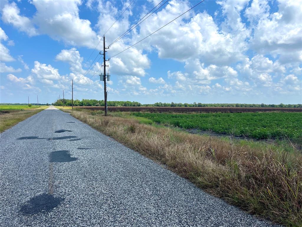 1 Rycade Road, Damon, Texas image 3