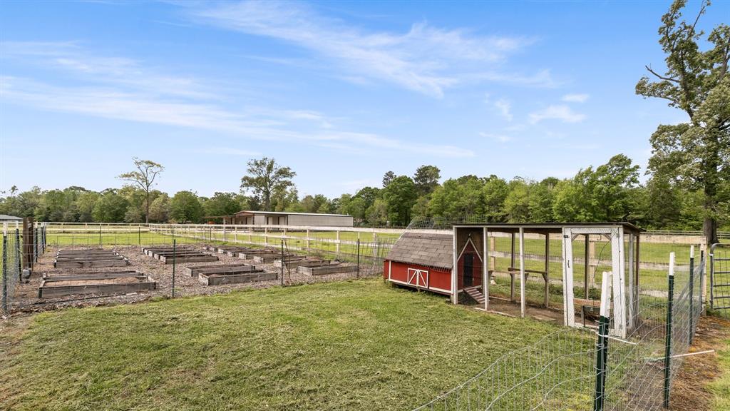 120 County Road 3373a, Cleveland, Texas image 32