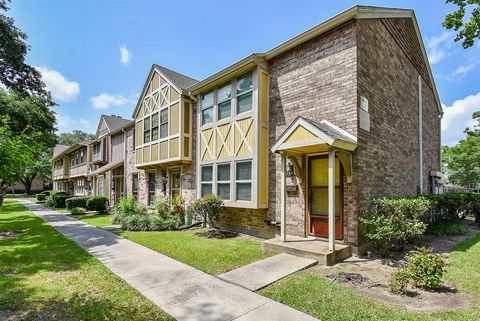 Photo of 10488 Hammerly Boulevard #81, Houston, TX 77043 (MLS # 48057212)