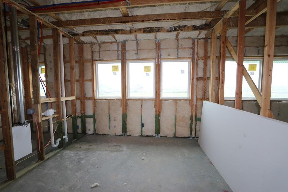 12131 Canal View Boulevard, Mont Belvieu, Texas image 7