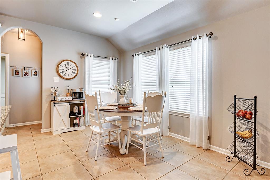 8510 Lighthouse Lake Lane, Humble, Texas image 23