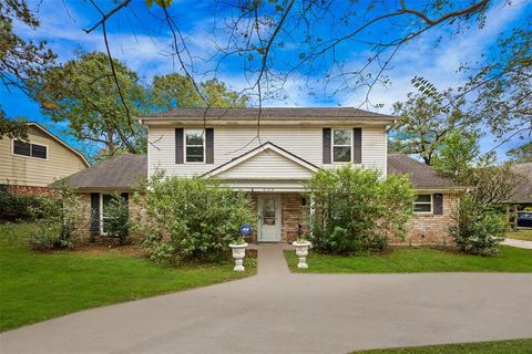 A home in Conroe