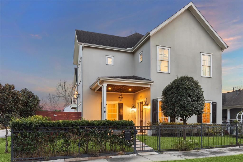 420 Aurora Street, Houston, Texas image 1