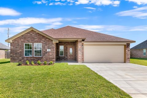 A home in Clute