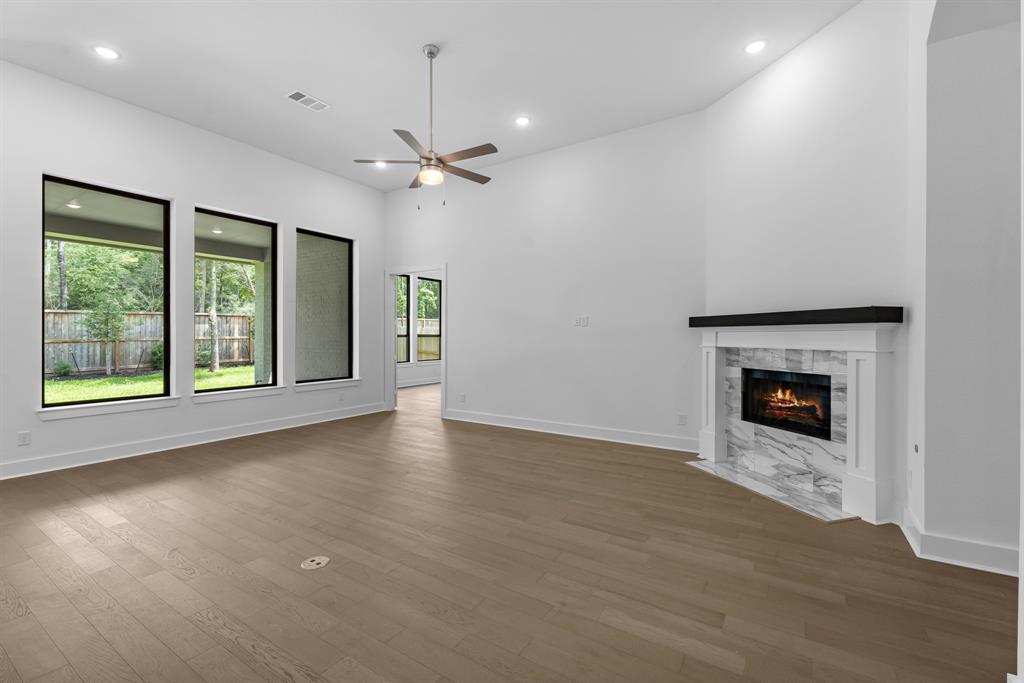 226 Wooded Rill Court, Conroe, Texas image 16