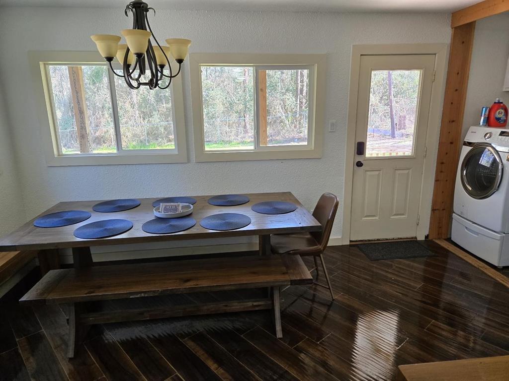 425 Carriage Trail, Conroe, Texas image 7