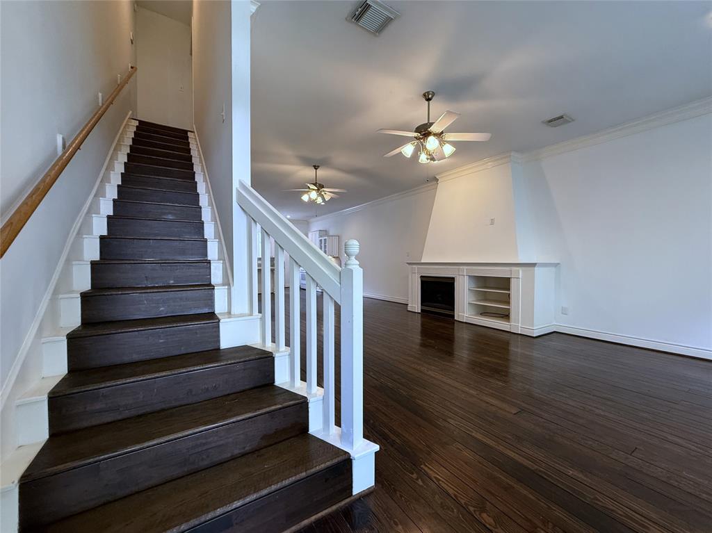118 Detering Street