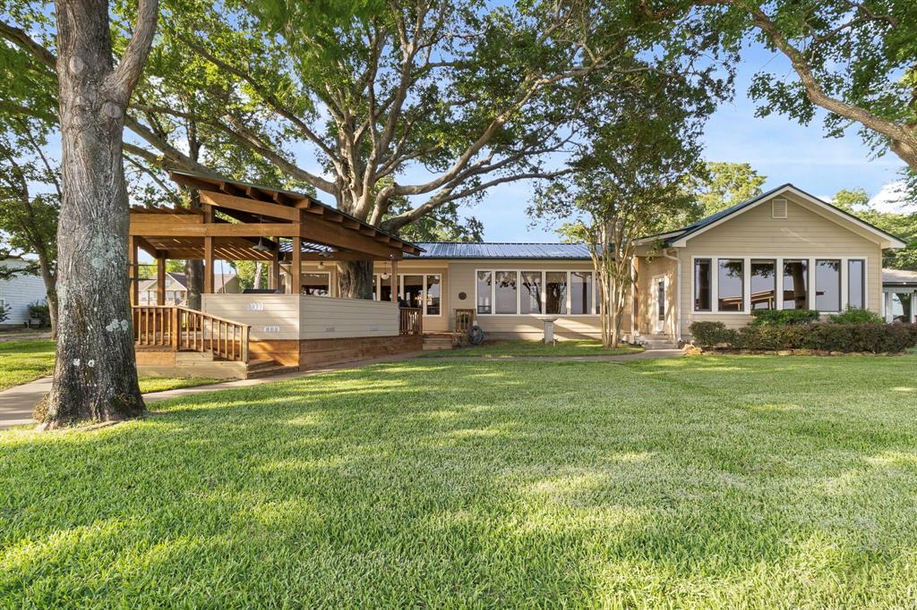773 Sequoia Dr