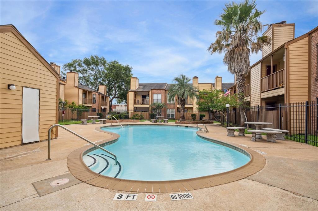 16111 Aspenglenn Drive #404, Houston, Texas image 10