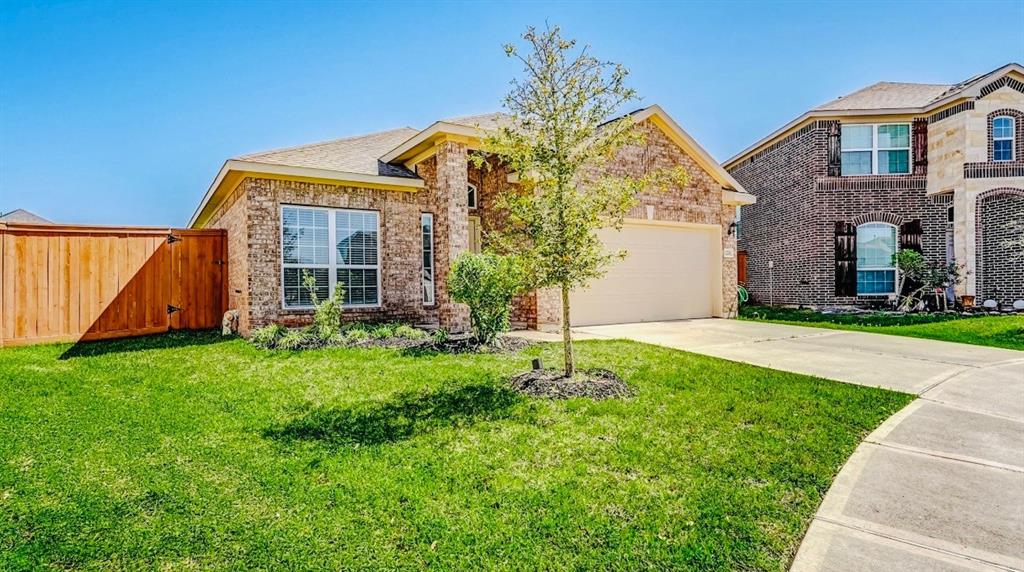 32706 Oak Heights Lane, Brookshire, Texas image 3