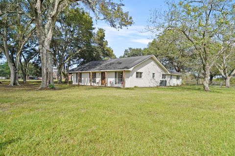 A home in Sealy