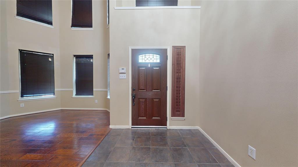11303 Blossom Lake Court, Cypress, Texas image 4