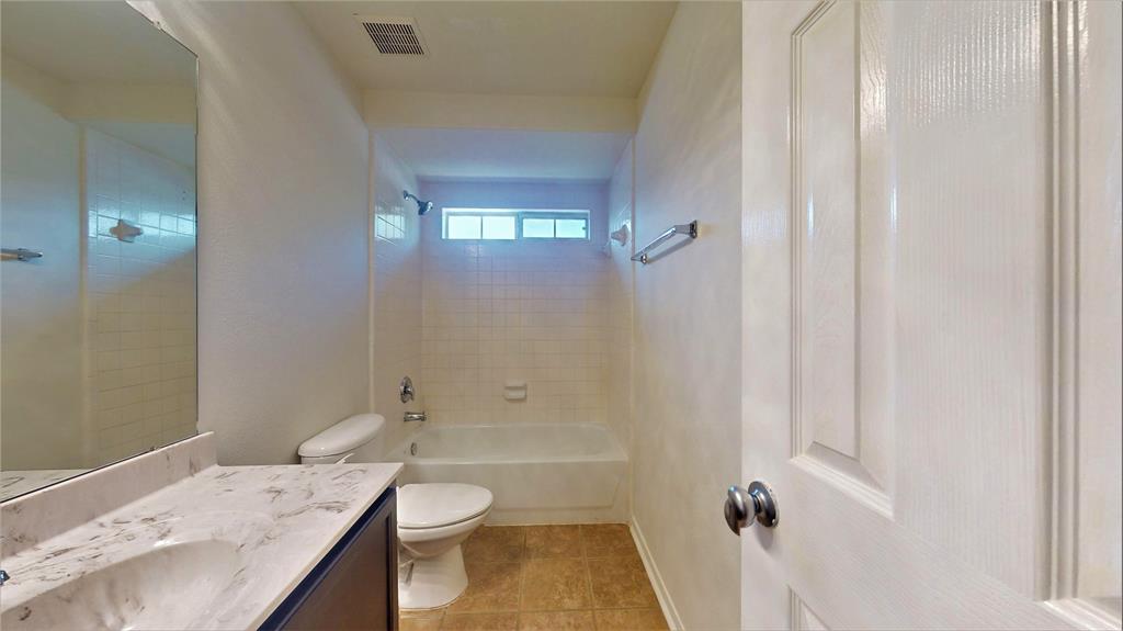 11303 Blossom Lake Court, Cypress, Texas image 38