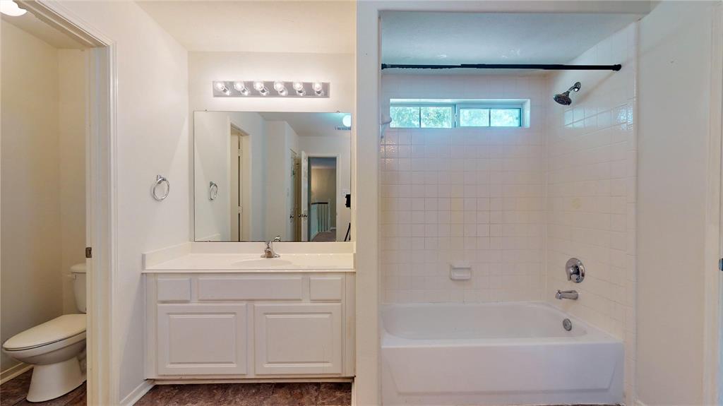 11303 Blossom Lake Court, Cypress, Texas image 35