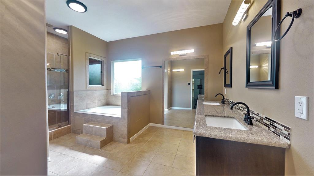 11303 Blossom Lake Court, Cypress, Texas image 24
