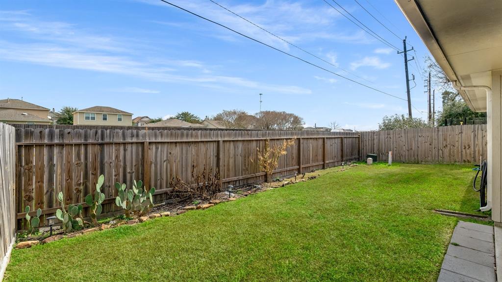 29306 Fox River Drive, Spring, Texas image 35
