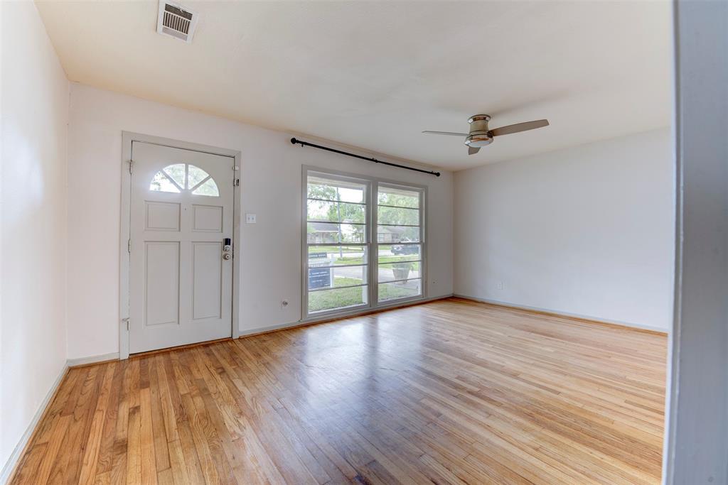 4018 Woodshire Street, Houston, Texas image 3