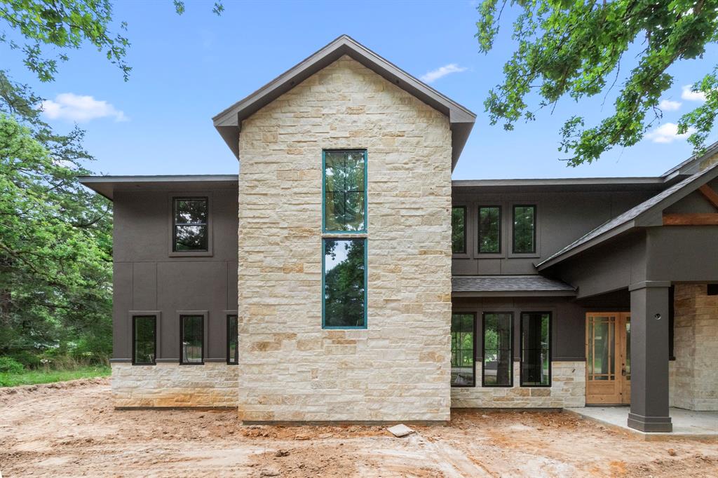 211 St Andrews Drive, New Ulm, Texas image 14