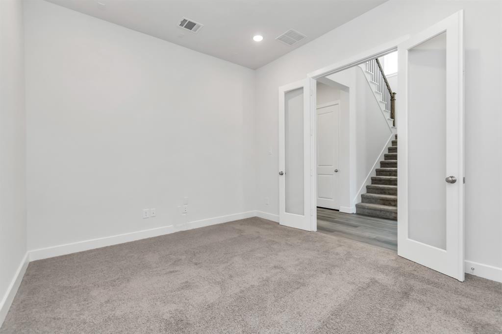 21118 Chelton Beach Drive, Cypress, Texas image 37