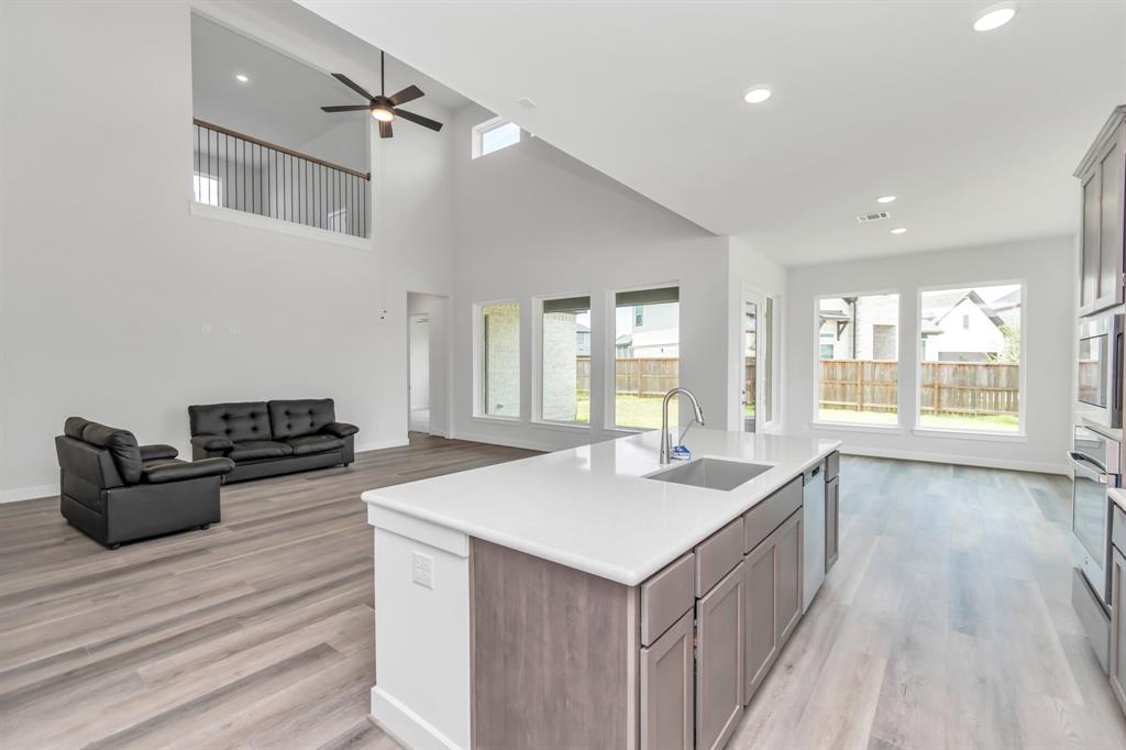 21118 Chelton Beach Drive, Cypress, Texas image 30