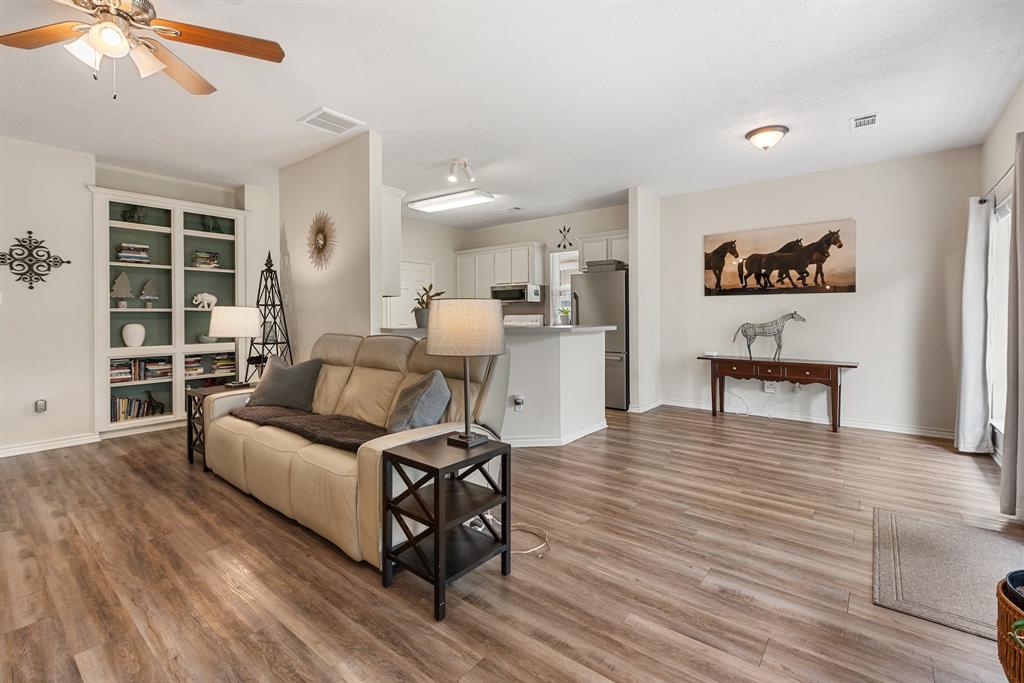 2505 Westwood Main Drive, Bryan, Texas image 7