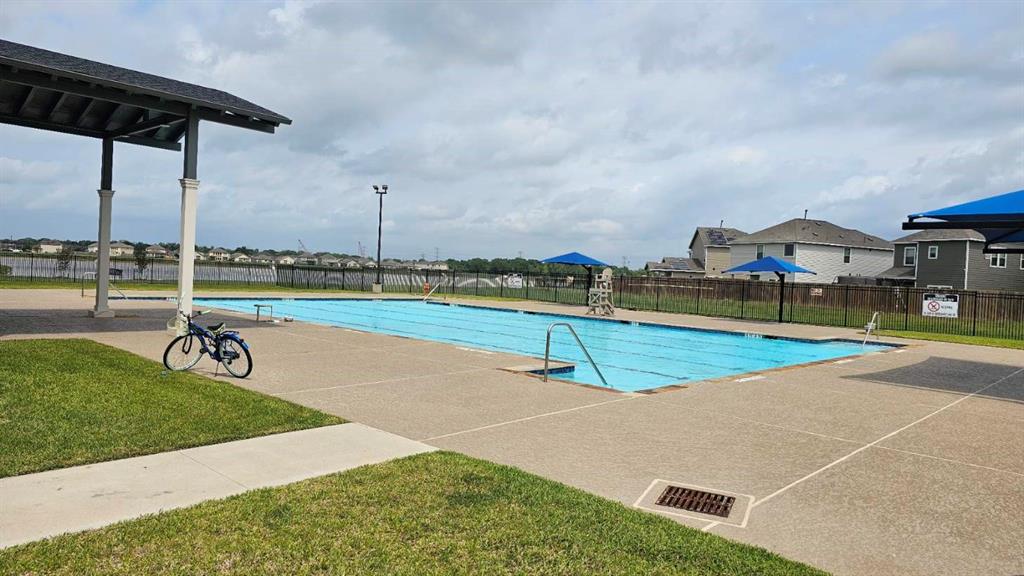 1502 Copeland Drive, Rosharon, Texas image 11