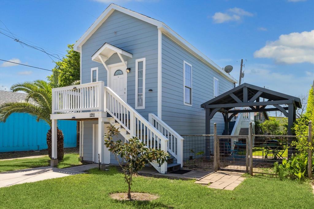 1211 12th Street, Galveston, Texas image 3