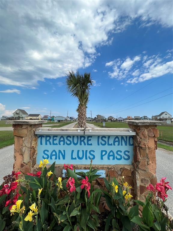 13238 Gulf Beach Drive, Freeport, Texas image 9