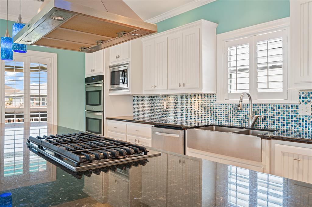 868 Surfview, Crystal Beach, Texas image 22